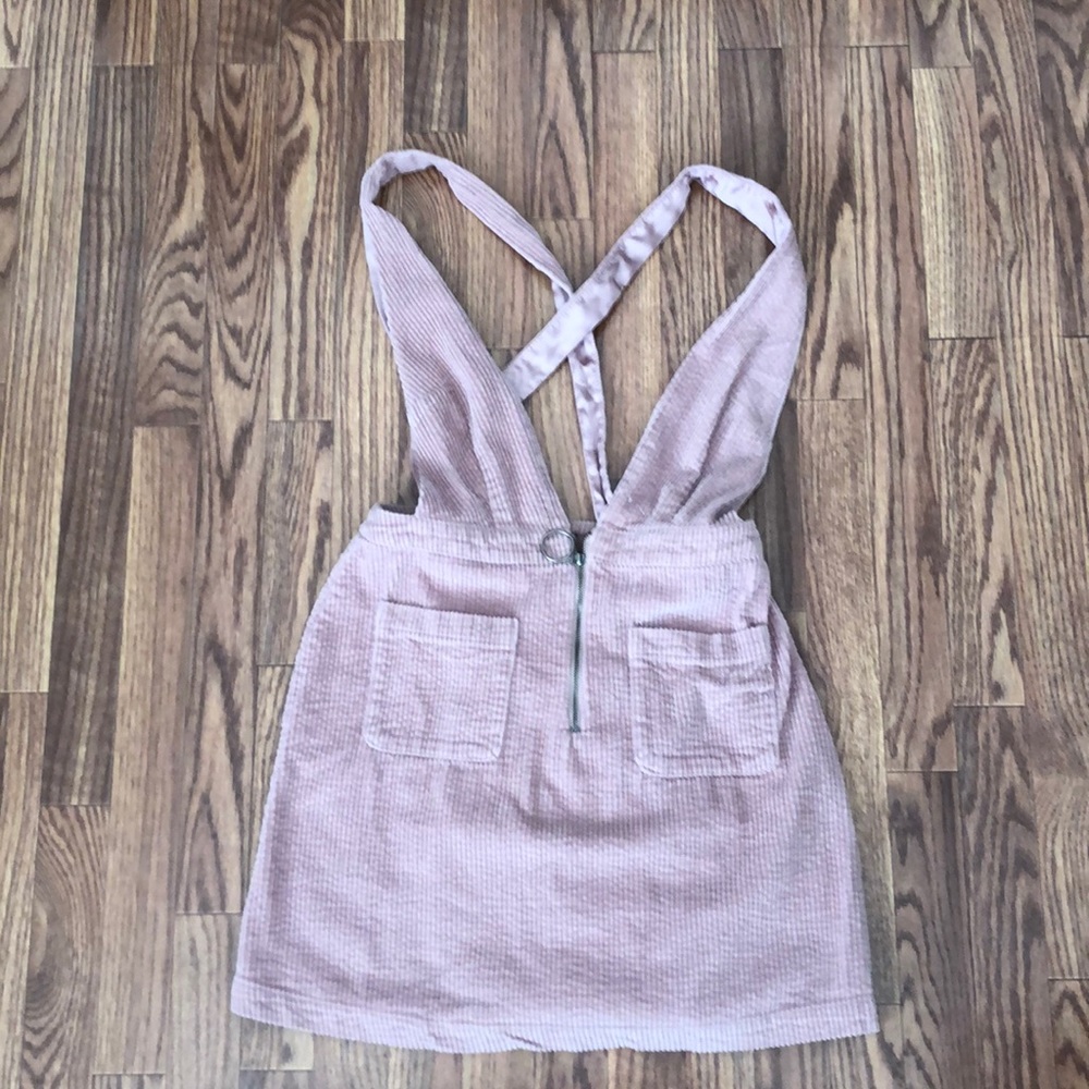 pink jumper